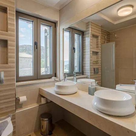 Dream דירה Stoúpa